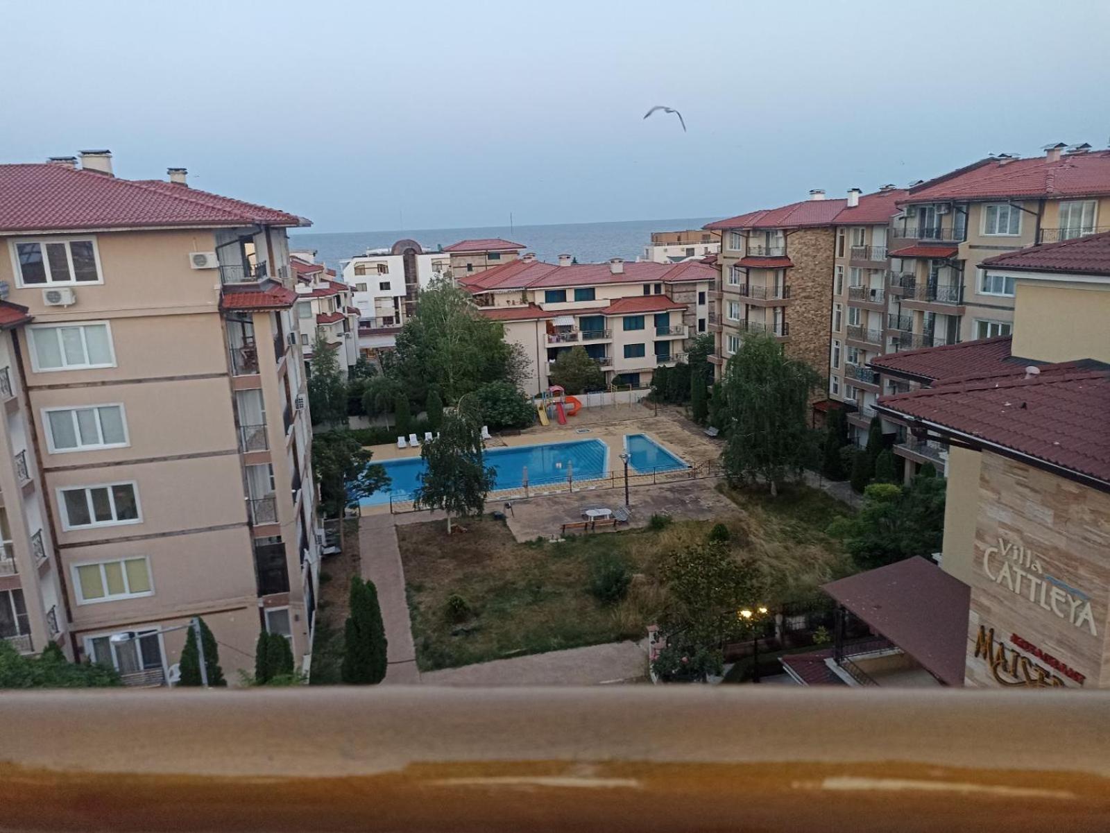 Krasi Hotel Ravda Exterior photo