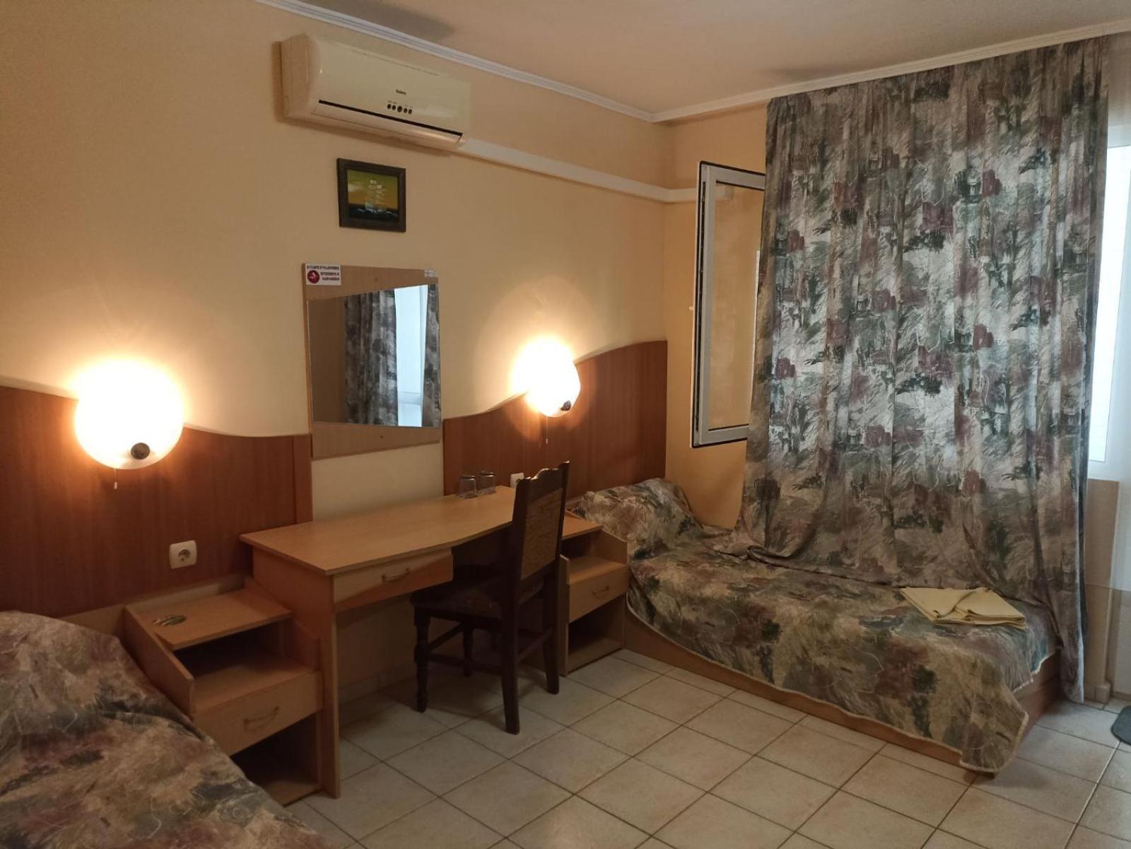 Krasi Hotel Ravda Exterior photo