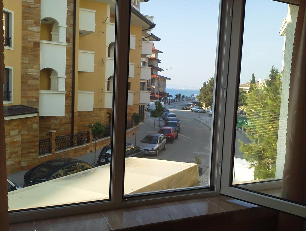 Krasi Hotel Ravda Exterior photo