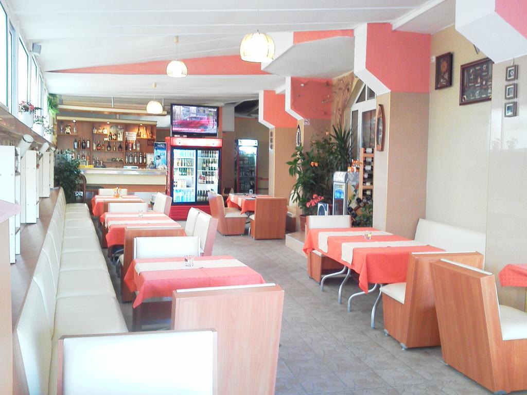 Krasi Hotel Ravda Exterior photo